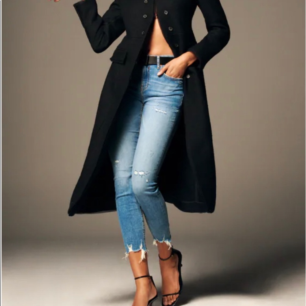 Zara mid-rise distressed skinny jeans